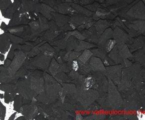 Than hoạt tính gáo dừa